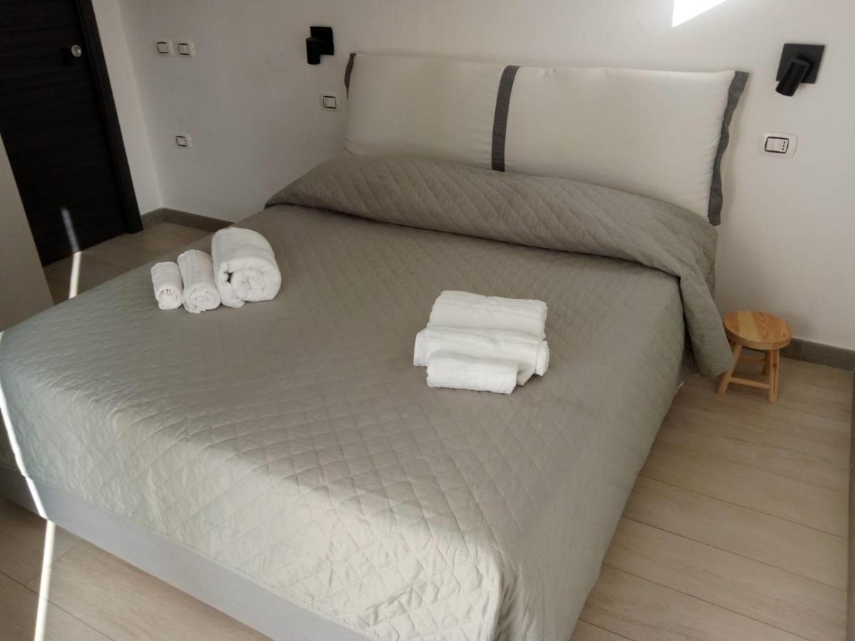 Il Salice B&B Olbia Bagian luar foto