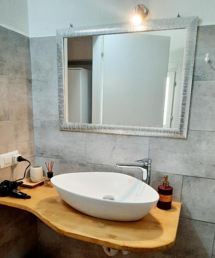 Il Salice B&B Olbia Bagian luar foto
