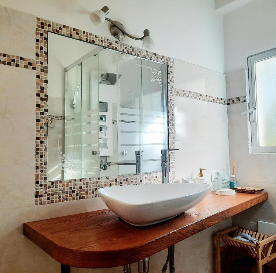 Il Salice B&B Olbia Bagian luar foto